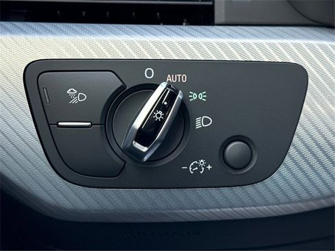 Used 2018 Audi A5 2.0T Premium Plus w/ Premium Plus image 19