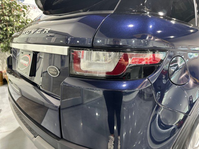 Used 2017 Land Rover Range Rover Evoque HSE AWD/4WD image 31
