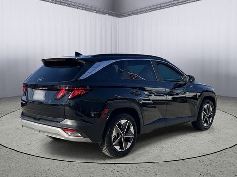 Used 2025 Hyundai Tucson SEL FWD image 9