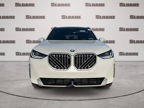 Certified 2025 BMW X3 xDrive30i w/ Premium Package image 8