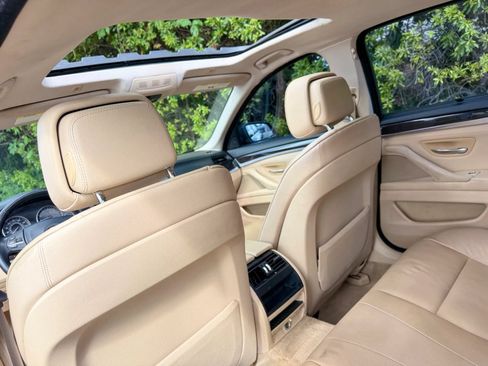 Used 2011 BMW 528i Sedan RWD image 41