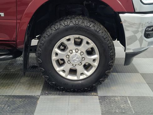 Used 2021 RAM 3500 Laramie AWD/4WD image 17