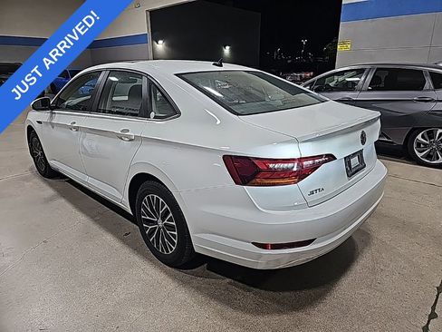 Used 2019 Volkswagen Jetta SEL image 4