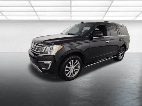 Used 2018 Ford Expedition Limited w/ Equipment Group 301A AWD/4WD image 3