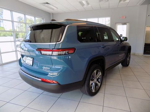 New 2026 Jeep Grand Cherokee L Limited RWD image 8
