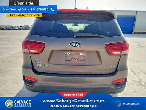 Used 2019 Kia Sorento FWD V6 image 8