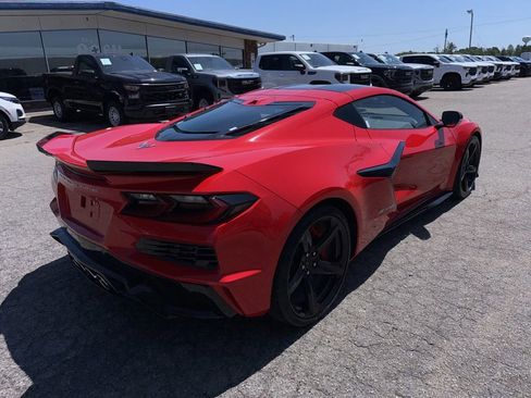 Used 2023 Chevrolet Corvette Z06 w/ Engine Appearance Package RWD image 5