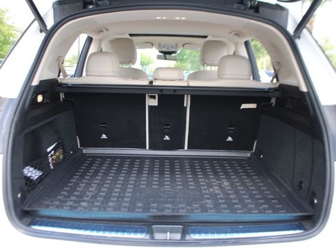 Certified 2020 Mercedes-Benz GLE 350 w/ Premium Package image 20