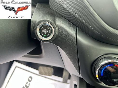 Used 2023 Chevrolet TrailBlazer LT FWD image 22