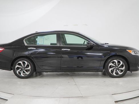 Used 2016 Honda Accord EX-L image 12