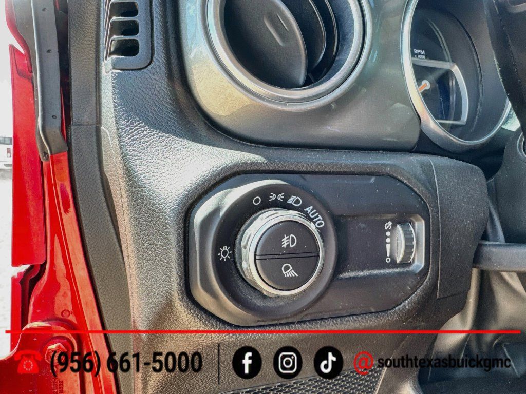 Used 2023 Jeep Gladiator Overland AWD/4WD image 21