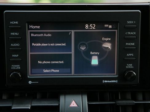 Used 2020 Toyota RAV4 XLE w/ Carpet Mat Package AWD/4WD image 21