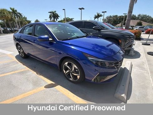 Used 2022 Hyundai Elantra SEL w/ Convenience + Premium Package FWD image 1