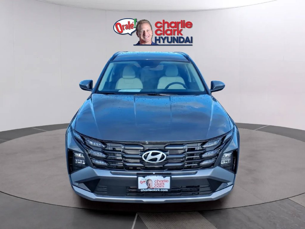 New 2026 Hyundai Tucson SEL Plus FWD image 8