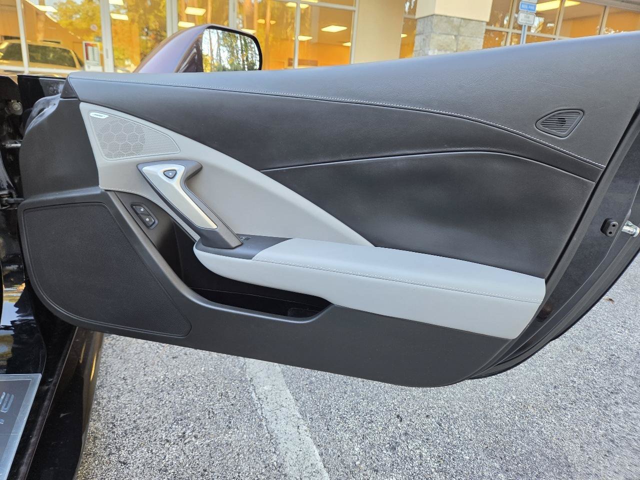Used 2014 Chevrolet Corvette Stingray Convertible w/ 3LT Preferred Equipment Group RWD image 29