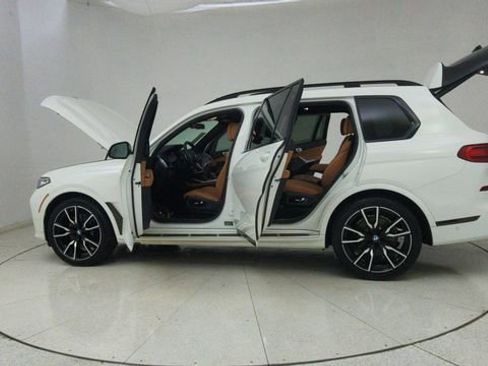 Used 2021 BMW X7 xDrive40i w/ M Sport Package image 80