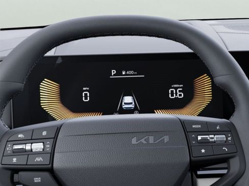 New 2026 Kia Sportage EX FWD image 16