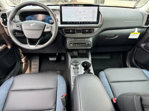 New 2025 Ford Bronco Sport Outer Banks w/ Outer Banks Tech Package+ image 5