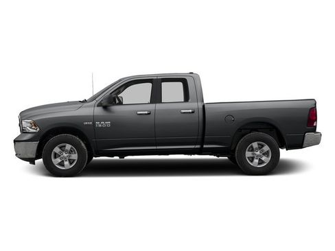 Used 2017 RAM 1500 Big Horn RWD image 3