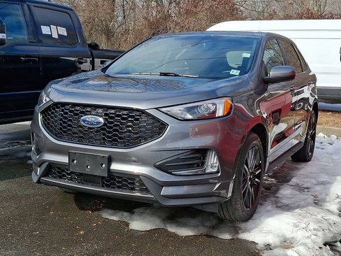 Used 2022 Ford Edge ST-Line image 3