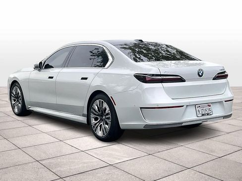 Certified 2024 BMW i7 xDrive60 AWD/4WD image 13