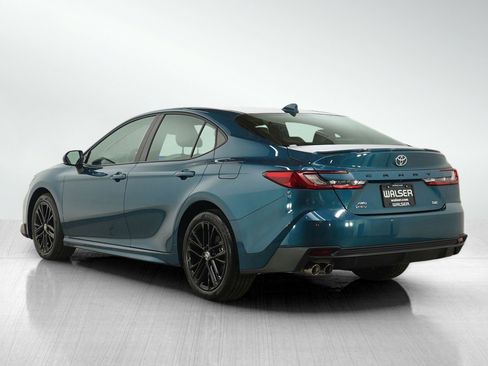 Used 2026 Toyota Camry SE w/ Multimedia Upgrade Package image 3