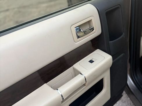 Used 2014 Ford Flex Limited w/ Equipment Group 303A image 32