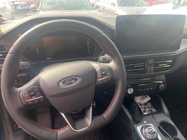 Used 2023 Ford Escape ST-Line w/ Tech Pack #1 FWD image 15
