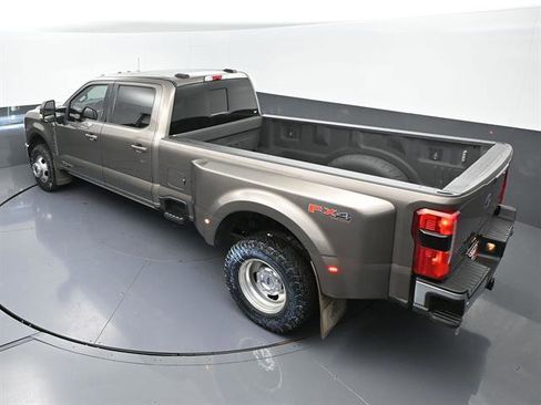 Used 2023 Ford F350 Lariat w/ Lariat Ultimate Package AWD/4WD image 42