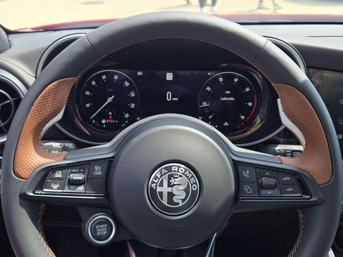 New 2025 Alfa Romeo Giulia Intensa w/ Driving Assist Package image 30