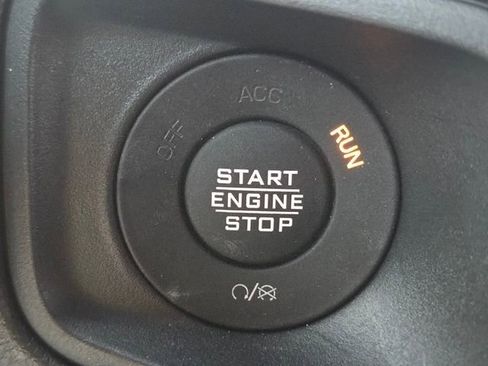 Used 2026 Jeep Wrangler Willys image 33