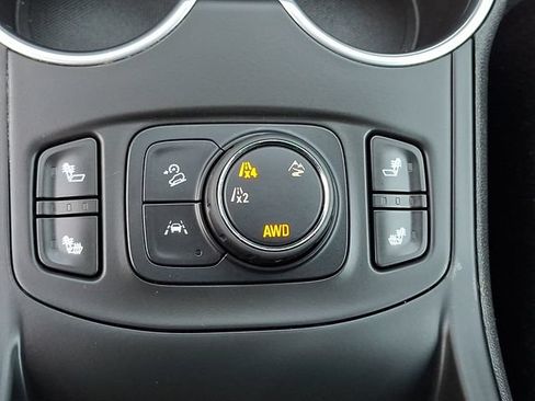 Used 2021 GMC Terrain SLE w/ Driver Convenience Package AWD/4WD image 26