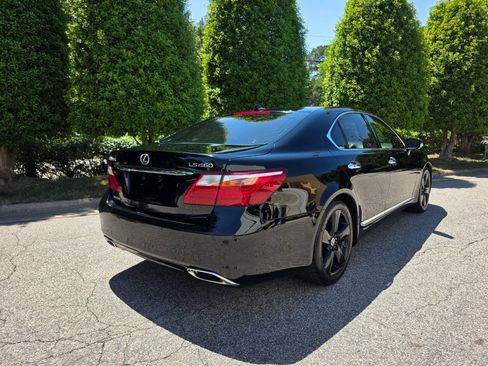 Used 2010 Lexus LS 460 w/ Luxury Value Edition RWD image 5