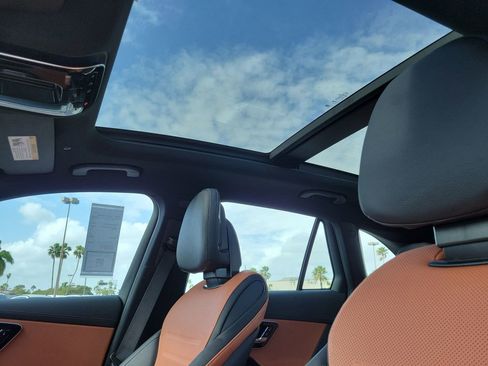 New 2026 Mercedes-Benz GLC 43 AMG GLC 43 AMG image 25