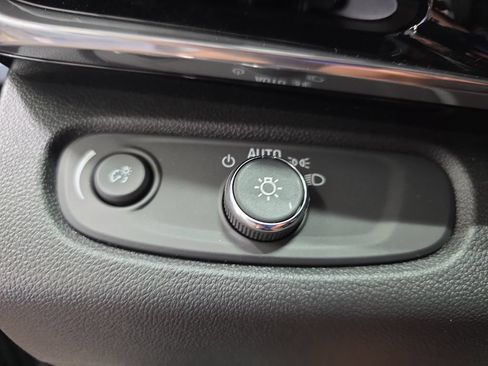 New 2026 Buick Envista Sport Touring w/ Convenience I Package FWD image 25