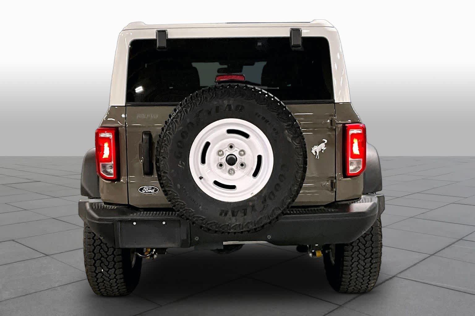 Used 2026 Ford Bronco Heritage Edition AWD/4WD image 5