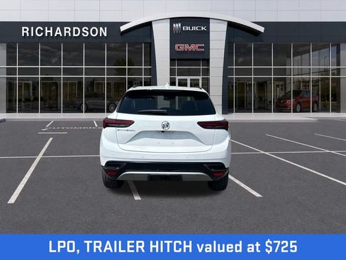 Used 2022 Buick Envision Essence w/ Technology Package I FWD image 4