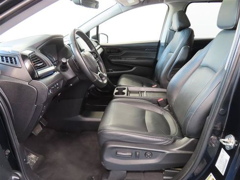 Used 2021 Honda Odyssey Touring image 14