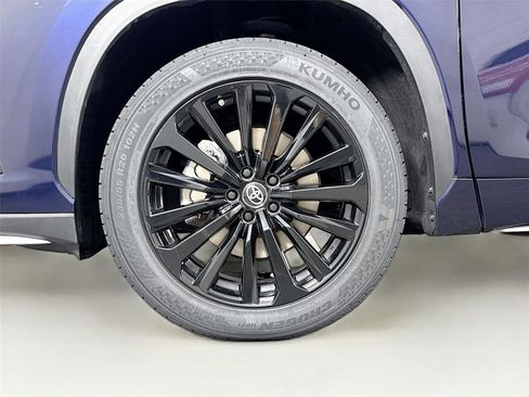 Certified 2025 Toyota Highlander XSE AWD/4WD image 44
