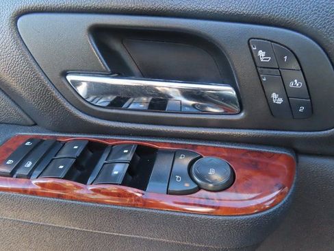 Used 2010 Chevrolet Silverado 3500 LTZ w/ LTZ Plus Package image 14