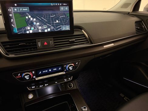 Certified 2023 Audi Q5 2.0T Premium Plus w/ Premium Plus Package image 31