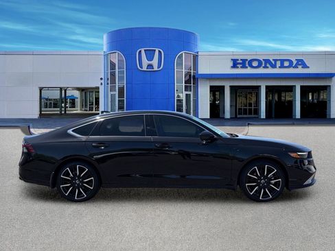 New 2026 Honda Accord Touring image 8