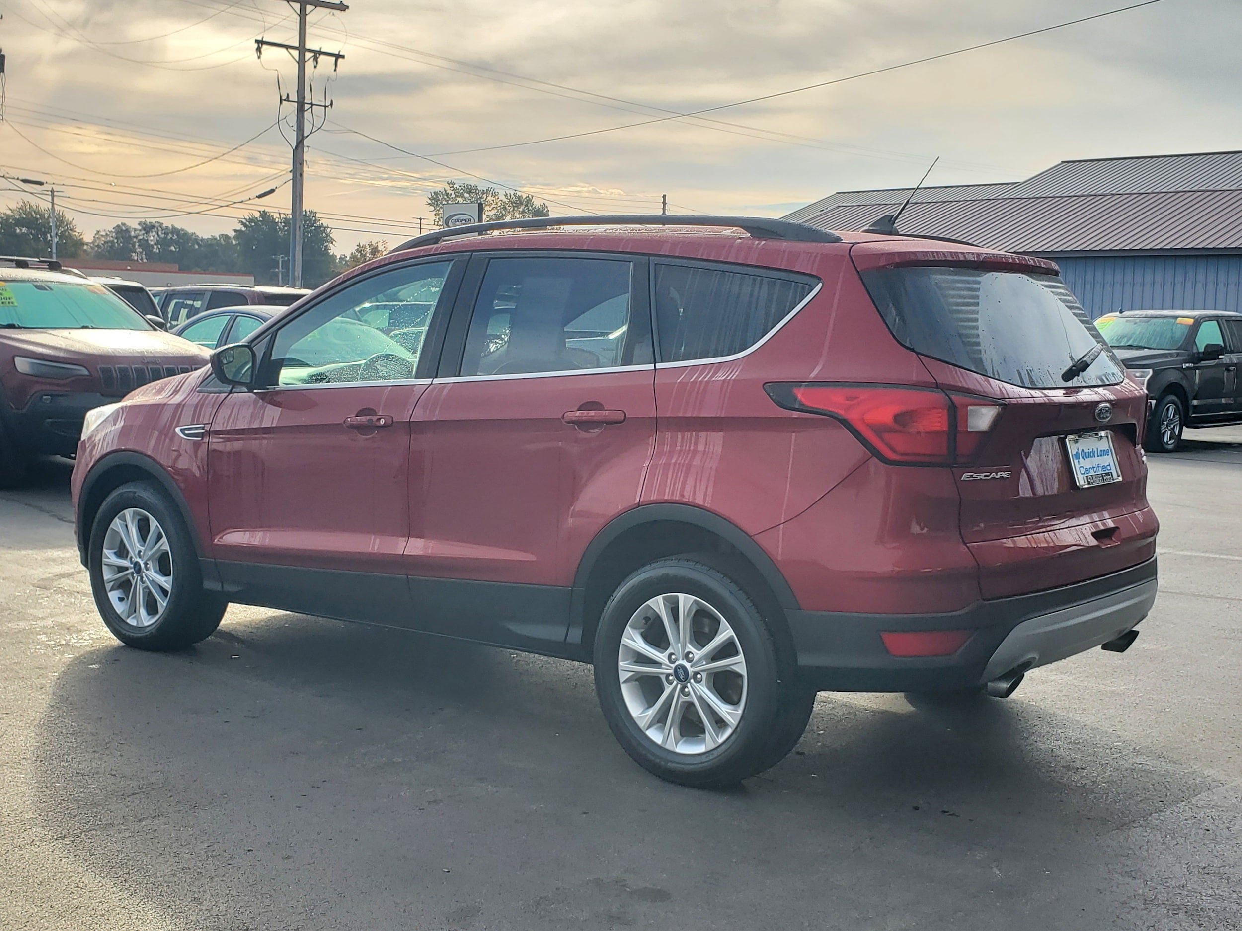 Used 2019 Ford Escape SEL AWD/4WD image 3