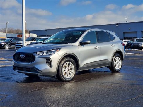 Used 2023 Ford Escape Active w/ Tech Pack #2 image 35