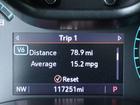 Used 2022 Chevrolet Colorado Z71 w/ Safety Package image 43