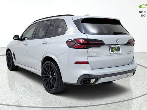 Used 2025 BMW X5 xDrive40i w/ M Sport Package AWD/4WD image 6