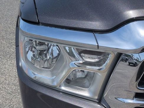 Used 2022 RAM 1500 Big Horn AWD/4WD image 10