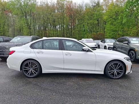 Used 2021 BMW 330i xDrive Sedan w/ M Sport Package AWD/4WD image 12