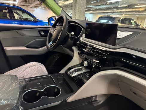 New 2026 Acura MDX w/ Technology Package image 32