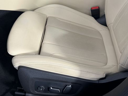 Used 2025 BMW 330i 330i image 13